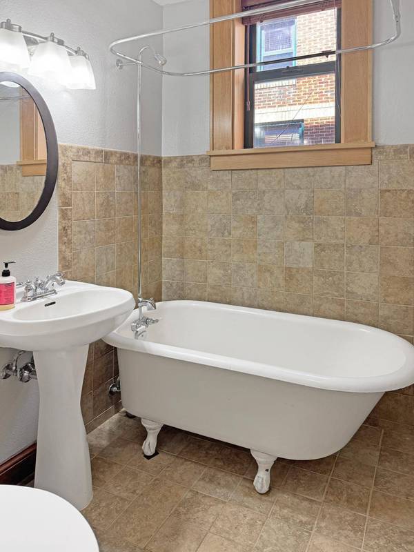 4227 Nicollet AVE #1, Minneapolis, MN 55409