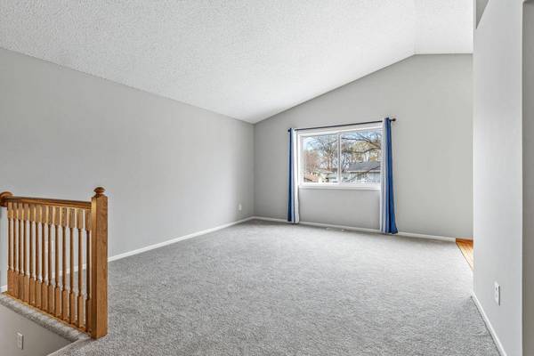 9623 Hamlet AVE S, Cottage Grove, MN 55016