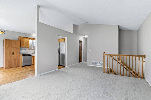 9623 Hamlet AVE S, Cottage Grove, MN 55016