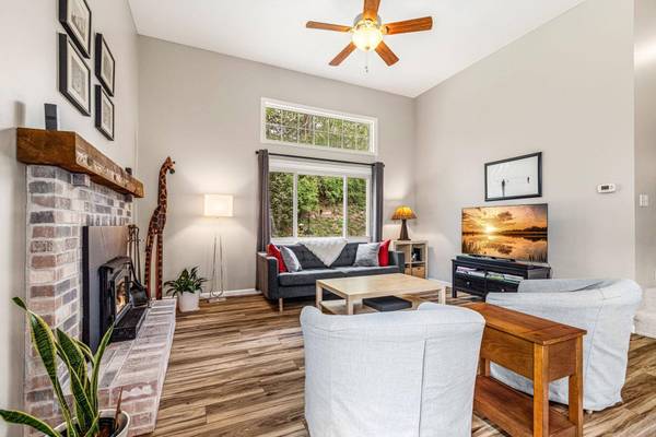 4711 Covington CIR, Eagan, MN 55122