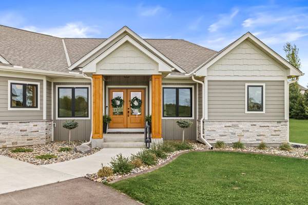 W12035 559th AVE, Prescott, WI 54021