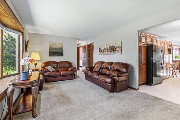 3140 68th ST E, Inver Grove Heights, MN 55076