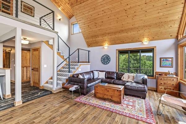 6050 W 185th ST, Jordan, MN 55352
