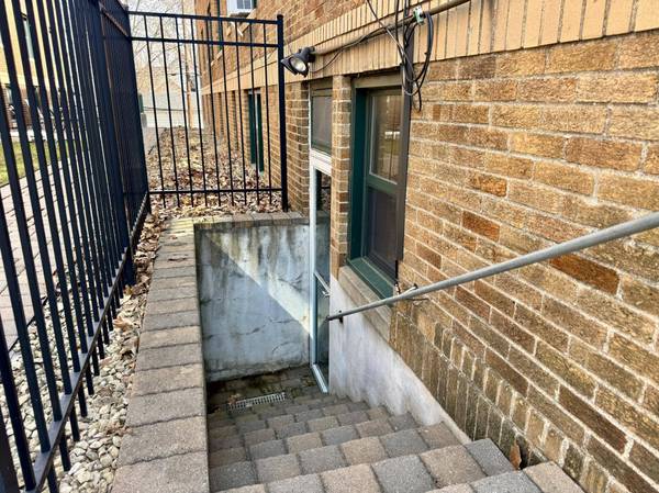 4227 Nicollet AVE #1, Minneapolis, MN 55409
