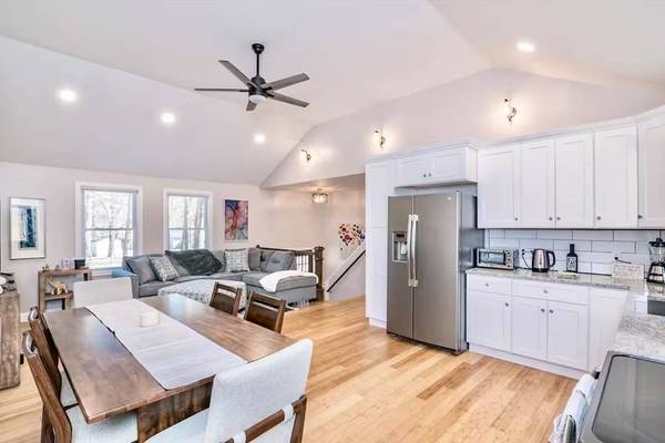 633 Federal St, Belchertown, MA 01007