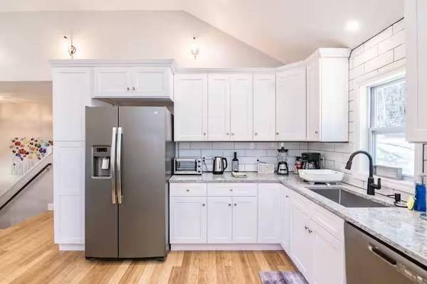 633 Federal St, Belchertown, MA 01007