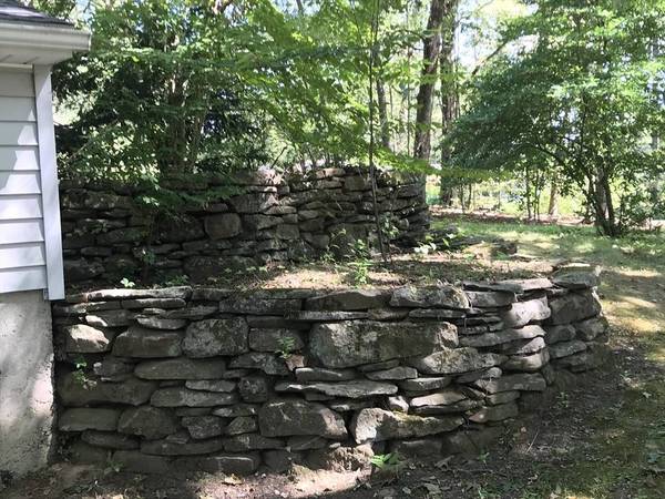 61 S Plain Rd, Sunderland, MA 01375