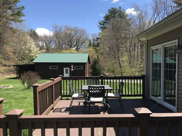 631 Warren Wright Rd, Belchertown, MA 01007