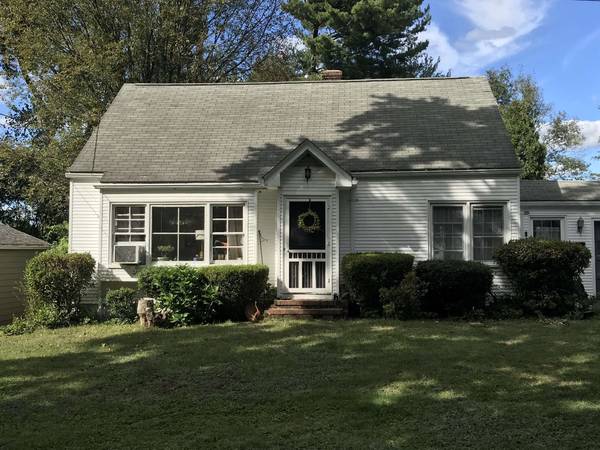 11 Bombardier St