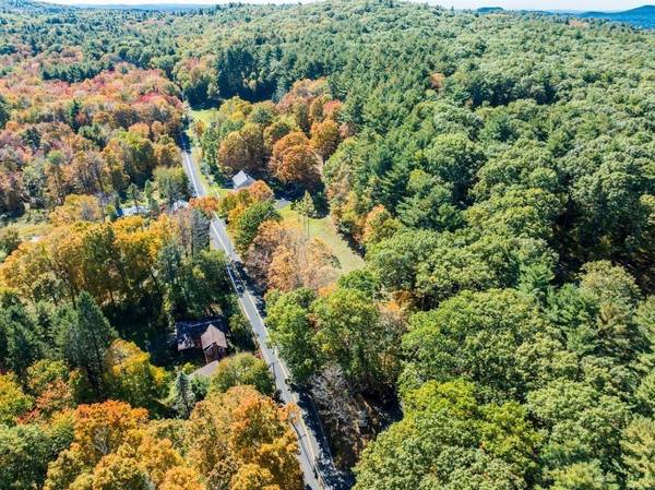 49 Enfield Rd, Pelham, MA 01002