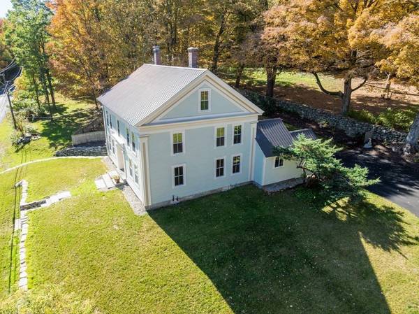 49 Enfield Rd, Pelham, MA 01002