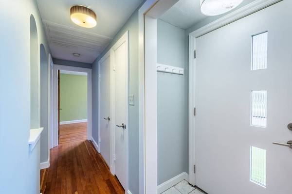 22 Sherman Ave, Northampton, MA 01060