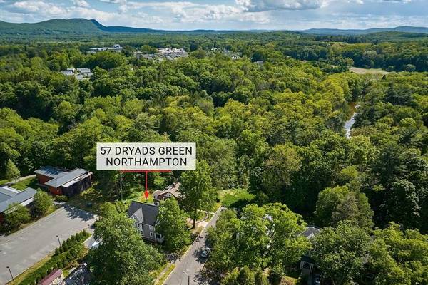 57 Dryads Green, Northampton, MA 01060