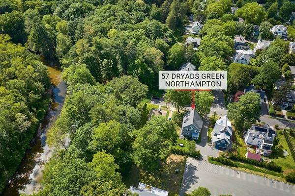 57 Dryads Green, Northampton, MA 01060