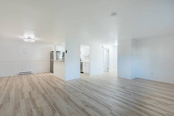 80 Damon Rd #5104, Northampton, MA 01060