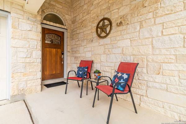 313 Creekview, New Braunfels, TX 78130