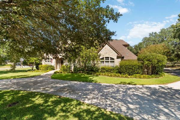 230 Montwood, Seguin, TX 78155