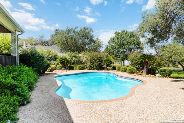 230 Montwood, Seguin, TX 78155