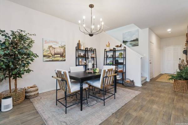 393 Trent, New Braunfels, TX 78130