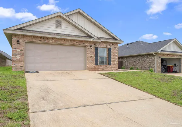 5608 Blue Sky Ct, Milton, FL 32583