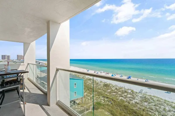 1600 Via Deluna Dr, Pensacola Beach, FL 32561