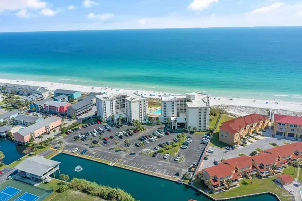 1600 Via Deluna Dr, Pensacola Beach, FL 32561