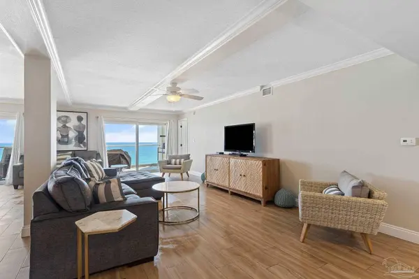 1600 Via Deluna Dr, Pensacola Beach, FL 32561