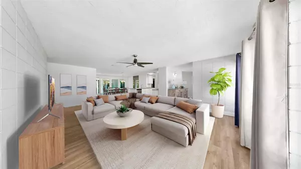 4455 EMERALD RIDGE DR, Sarasota, FL 34233