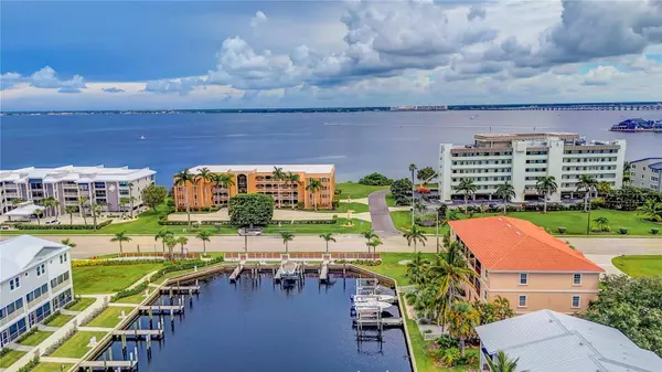 290 LEWIS CIRCLE CIR #132, Punta Gorda, FL 33950