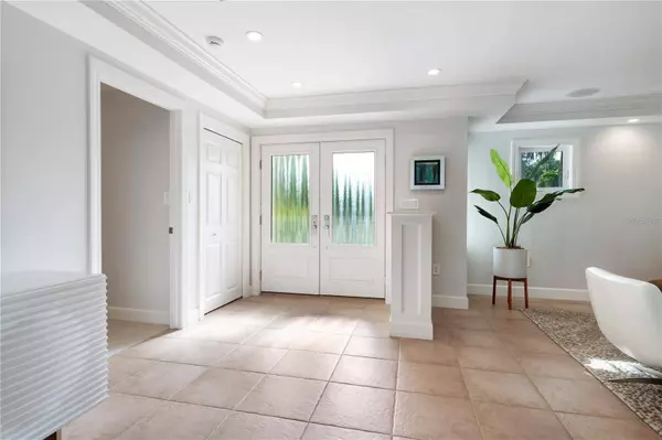 606 OWL WAY, Sarasota, FL 34236