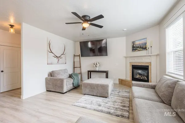 9095 W Dalton Place, Boise, ID 83704