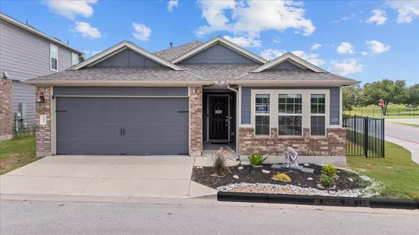 103 Simon, Kyle, TX 78640