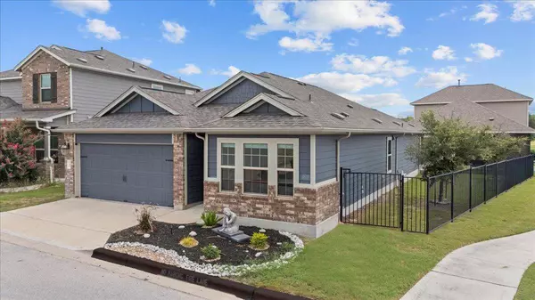 103 Simon, Kyle, TX 78640