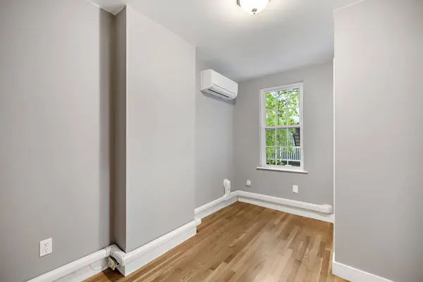 159 I St #1, South Boston, MA 02127-4059