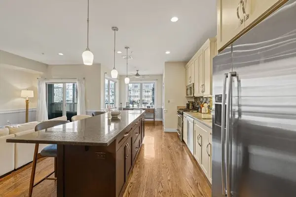 774 E 3rd St #1, Boston, MA 02127