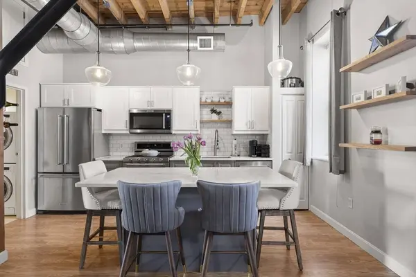 60 Dudley St #27, Chelsea, MA 02150