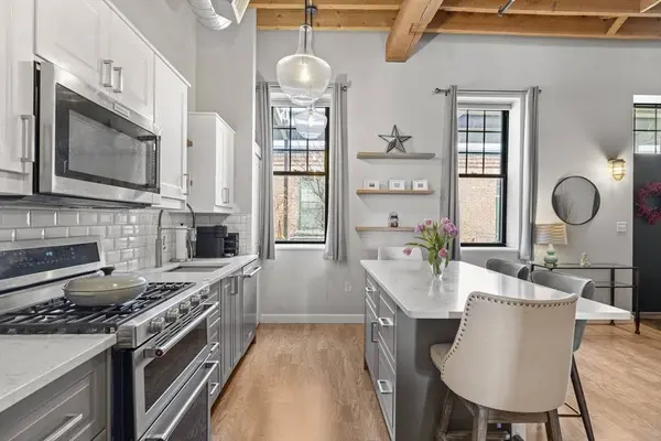 60 Dudley St #27, Chelsea, MA 02150