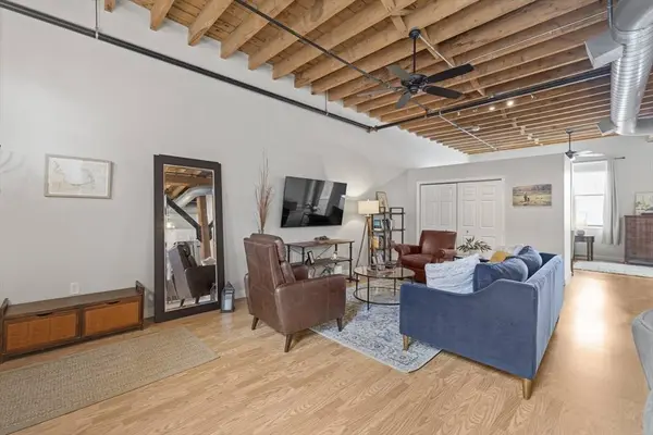 60 Dudley St #27, Chelsea, MA 02150