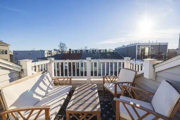 3 Kemble Pl #2, Boston, MA 02127