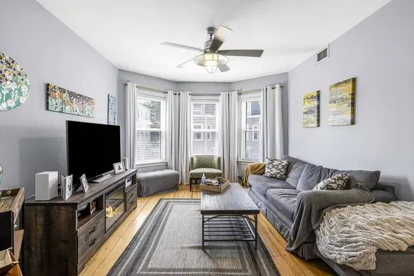 38 Woodward St #2, Boston, MA 02127