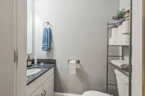 129 M St #1, Boston, MA 02127