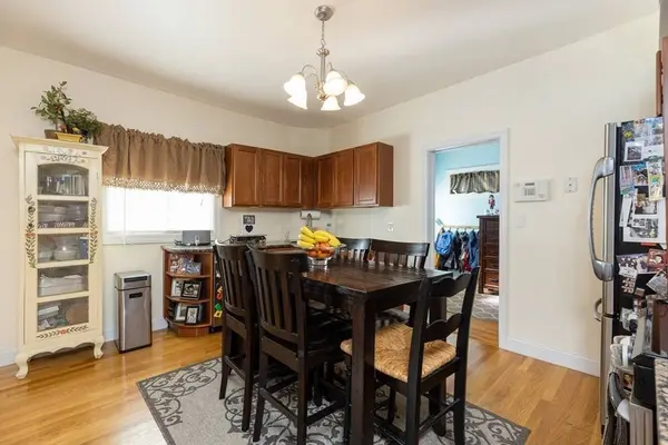 9 P St #1, Boston, MA 02127