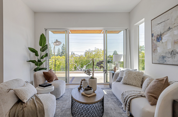 4115 El Camino Real, Palo Alto, CA 94306-4098