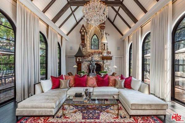 5076 Island Forest Place, Westlake Village, CA 91362