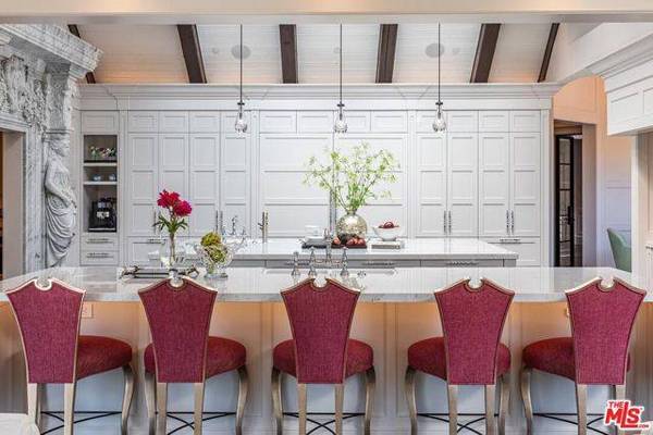 5076 Island Forest Place, Westlake Village, CA 91362