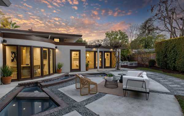 1621 El Sereno Ct, Los Altos, CA 94024-7267