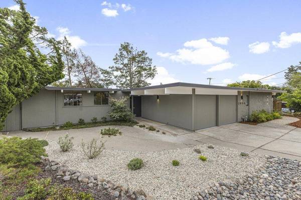 2055 Ticonderoga Drive, San Mateo, CA 94402