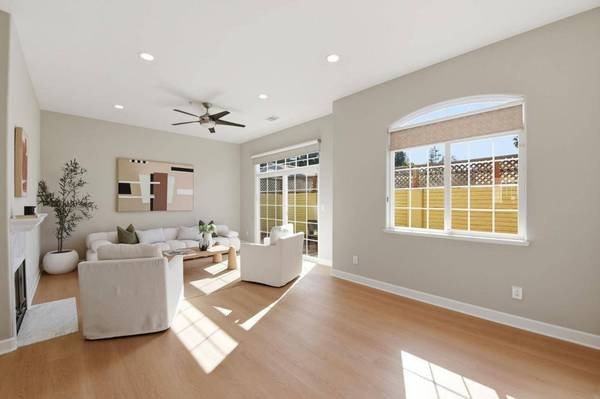 1043 Helen, Santa Clara, CA 95051