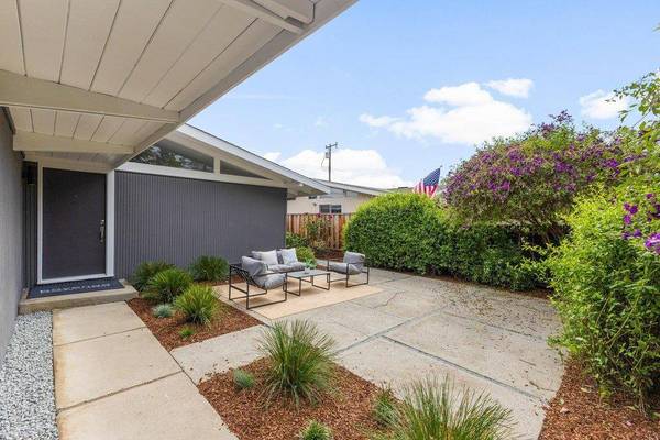 385 Cronin DR, Santa Clara, CA 95051