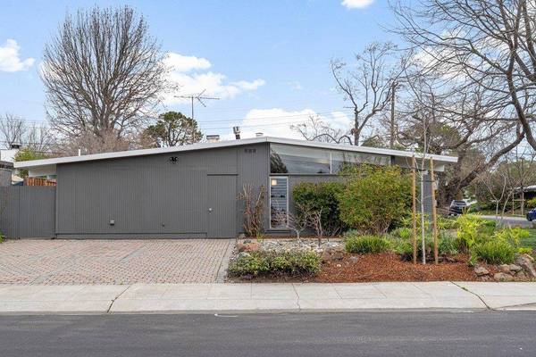 829 Talisman DR, Palo Alto, CA 94303